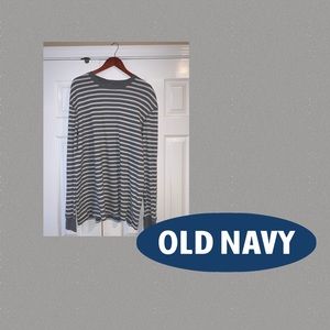 Gray & White striped thermal Sz XL